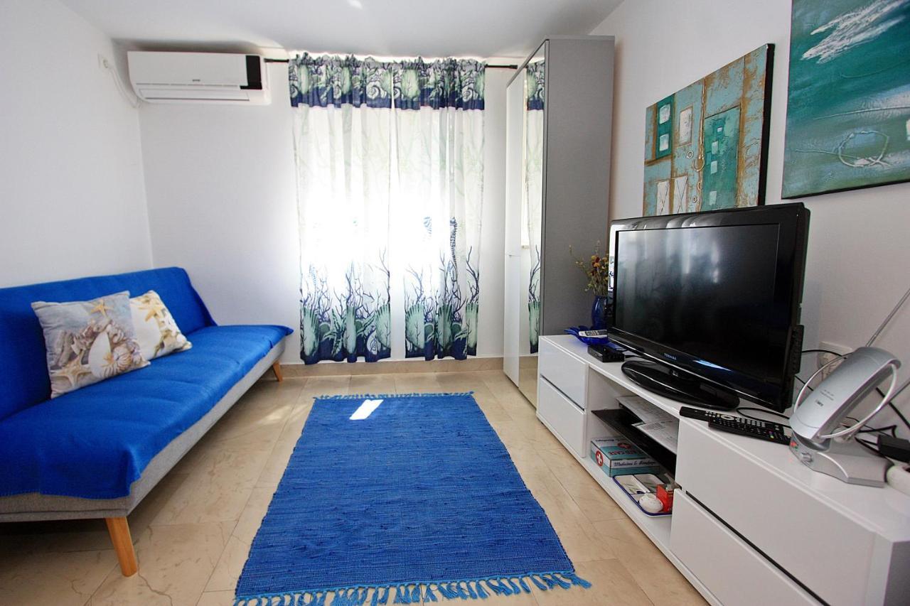 Apartment Zorica Супетар Экстерьер фото