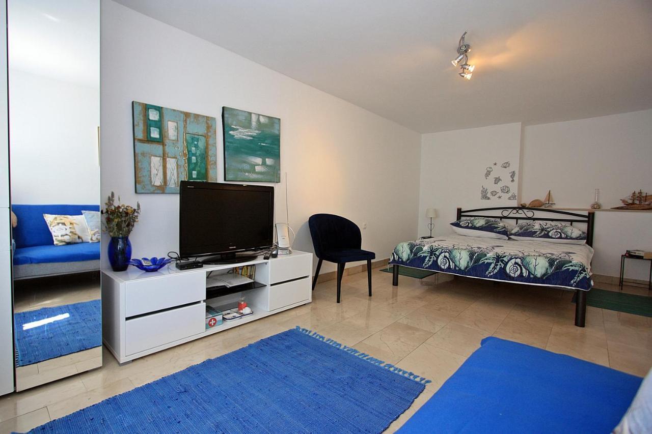 Apartment Zorica Супетар Экстерьер фото